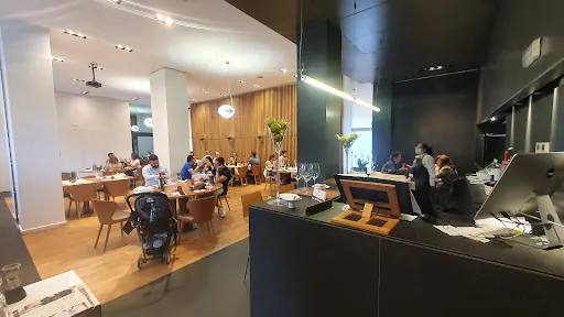 Javier Martín: Sabores mediterráneos en un rincón único de Cáceres