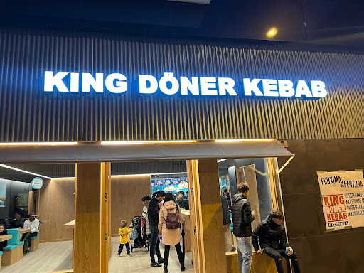 King Döner Kebab soto lezkairu: Sabores auténticos en el corazón de Pamplona 14 AF1QipMHjuJeckXAjnTlLamXoOAVu1SfQSgEkgmbgMV1
