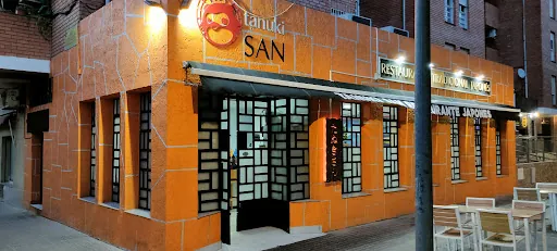 Tanuki San: Sushi delicioso en el corazón de Badajoz 1 Tanuki San: Sushi delicioso en el corazón de Badajoz