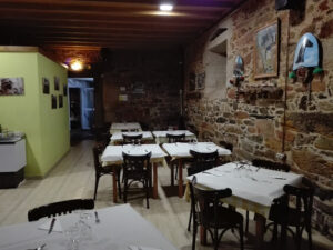 Restaurante Picota: Sabores caseros en Laza, un rincón acogedor que invita a repetir 10 AF1QipMKsW6ejaj9Dc20IcoXg6amBQLEY 7BE9fOa4OS