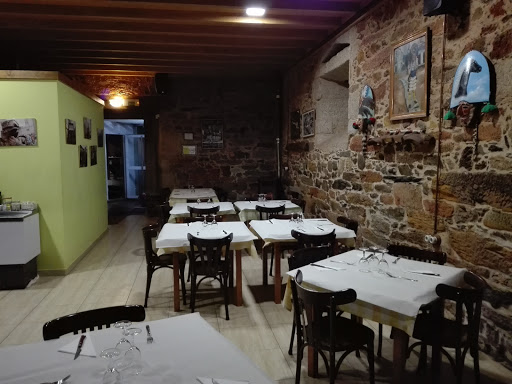 Restaurante Picota: Sabores caseros en Laza, un rincón acogedor que invita a repetir 1 AF1QipMKsW6ejaj9Dc20IcoXg6amBQLEY 7BE9fOa4OS