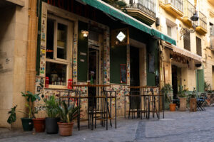 Manana Bar Malaga: Tapas excepcionales en un rincón acogedor de Málaga 7 AF1QipMLLy2lY2XHQe0 3ha3tDWjkYf j85xg4jBxHm