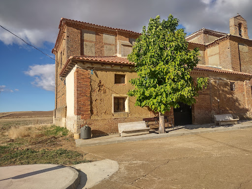 Hostal Restaurante Camino Real: Sabores vegetarianos en un rincón acogedor de Cervatos 1