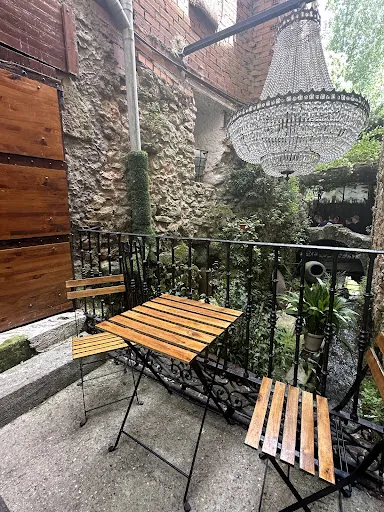 Casa David: Sabor auténtico y vistas increíbles en Trillo