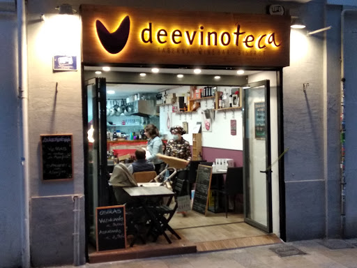 deeVinoteca: Delicias italianas en el corazón de Valencia 1 AF1QipMN 12q zH0o5KqVnWrI wOvtU PB Bh7r4umbY