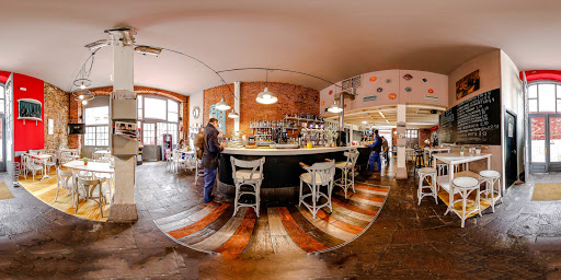 Café-Bar Hora Bruja: Sabores únicos en el corazón de Santander 1