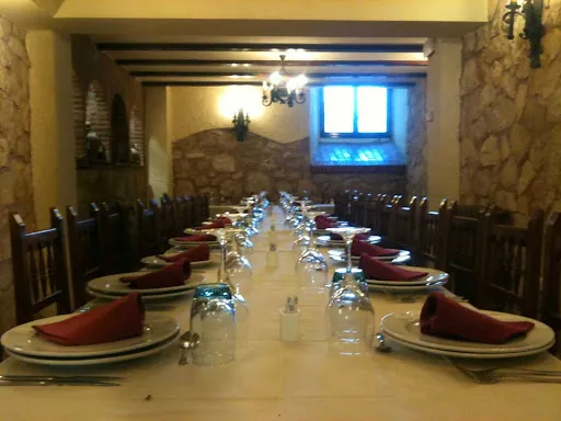Parador de Lerma: Sabores únicos en la Plaza Mayor de Lerma