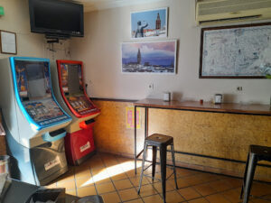 Bar ERITAS: Sabor auténtico en el corazón de Jerez de los Caballeros 8 AF1QipMOAC8n7BMtctwliLtt Ut9nhUVsVvTKW9OKEud