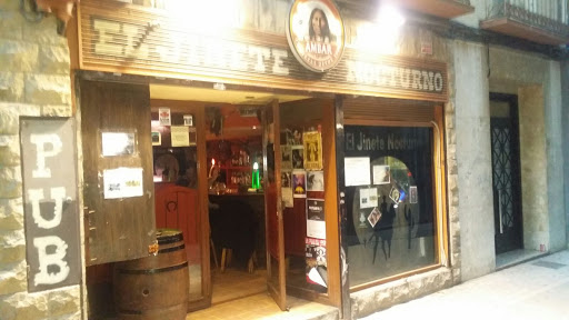 El Jinete Nocturno: Sabores únicos en el corazón de Zaragoza 36