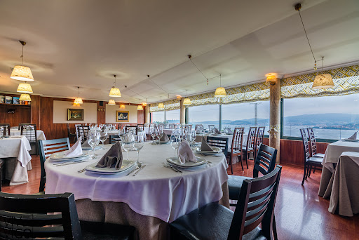 Restaurante Casa Pinales, España: Sabores marinos con vistas a la Ría de Vigo 36 AF1QipMULzZC73KTHNdiS3Gi6q04AZqM8mv0Ht1bY9c