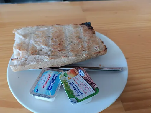 Maria Cafe Bar: Un rincón acogedor en O Carballiño con sabor auténtico