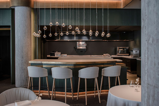 Restaurante Messina: Una joya gastronómica en Marbella con estrella Michelin 17 AF1QipMYFgQ9DNp3o1p81ZZo QQcBQ1UgRoOkkEMKjFg