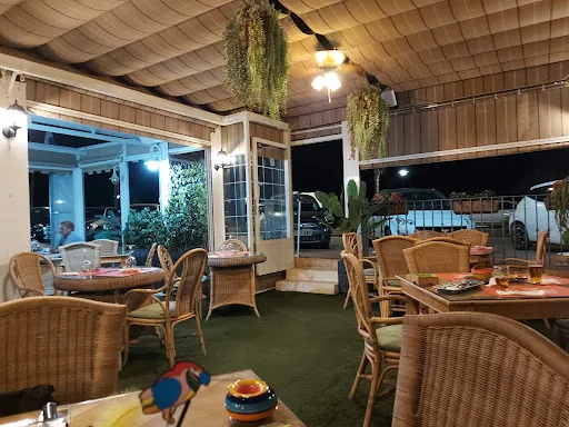 Restaurante Habana Beach: Sabores del Caribe frente al mar en Mojácar