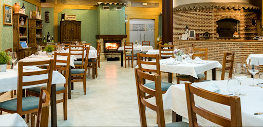 Asador Villa de Fromista: Un rincón acogedor en Frómista con sabores auténticos y queso exquisito 1