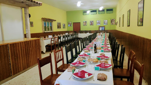 HOSTAL MESON A FONTE: Sabores tradicionales en el corazón de Verín 35