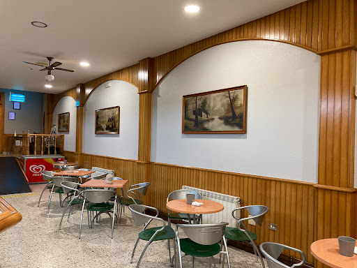 Restaurante Lanzos: Delicias caseras en el corazón de Vilalba 1 AF1QipMaKLpotK26rVeVjZzRcmY00 f5IamgwE2BWEFZ