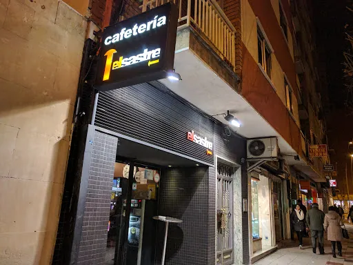 Cafetería El Sastre: Tu rincón acogedor en Salamanca con delicias únicas