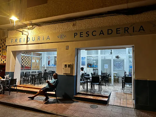 Pescaderia & Freiduria Marina: Delicias del mar en Garrucha con ambiente familiar 1 Pescaderia & Freiduria Marina: Delicias del mar en Garrucha con ambiente familiar