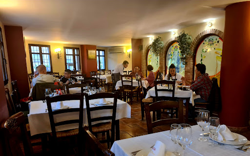 <strong>Meson Castellano: Sabor auténtico en Almansa con platos sorprendentes</strong> 43 AF1QipMdLoS4WFFJF7BF ET6o86Qh4bWXt9z84jd3yQL