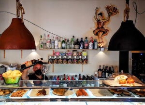 Café Atelier: Un rincón acogedor en Salamanca con café artesanal 13 AF1QipMfN71kBwa92nvibzQbOx4XNXn8gL C4nt5sQM0