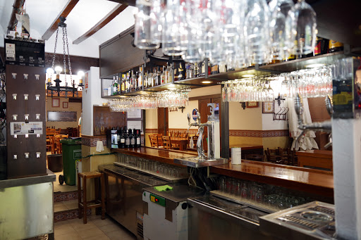 Bar Casa Yepez: Sabores auténticos en el corazón de Montoro 1 AF1QipMhjT RVbRzYDOdiru07UlTtdBCCE8eQ6X4IsIh