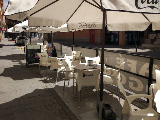 Bar Dogos: Sabores de España en un acogedor bar de tapas en Ávila 56 AF1QipMii1aDKTkUjyJwNpcgHtSIPoqnRtS2lQiz6dBq
