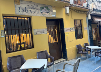 AF1QipMjsdb6KIf7Q8hLPPOtIl0aVDtl FnyIzpuAM G