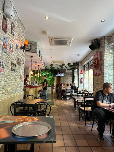 Chako Grill: Un rincón acogedor en Torrejón de Ardoz donde la carne se deshace en la boca y la atención al cliente es inigualable