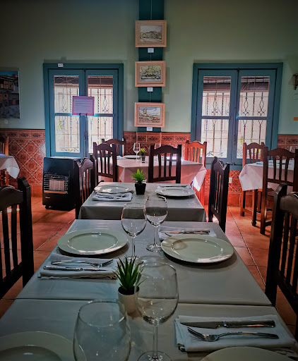 Restaurante La Fuente: Sabores auténticos en un rincón encantador. 21 AF1QipMl layjUsHdKVg6eUb4NHtATOjQt9ZI2B0bSO6