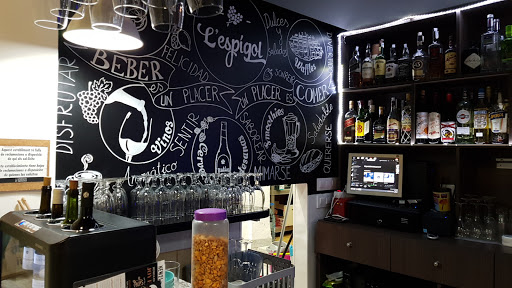 L'espigol Bistro & Coctel: Sabores mediterráneos con vistas al mar 1 AF1QipMm40siXZ9J5Pi1jvFW1Dfb dg3stL6ySvnnu3Z