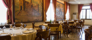 Antonio Restaurante: Sabores auténticos en el corazón de Almazán 6 AF1QipMmW 6S5kZcC328dPer d8J95L YeBzQphCqW1n