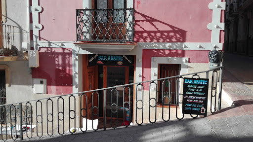 Abatec Relleu Spain: Sabor excepcional en un rincón encantador 47