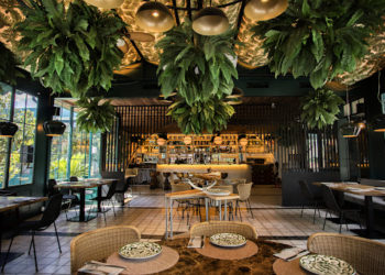 AF1QipMooOWiFZe01ltYPIULSP1NUZYFD2WP3iaBUd3W