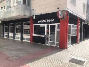 Molino Rojo: Sabor casero en un rincón acogedor de Burgos