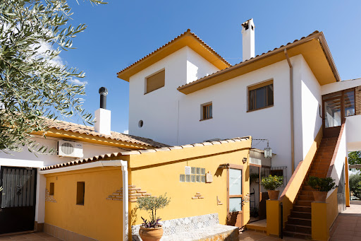 Hacienda Sierra del Pozo: Un refugio familiar en Pozo Alcón con exquisitas comidas 29 AF1QipMprcKC G5ThYFzp3qaioE2AV NEndkdu6kG 2f