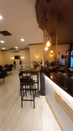 Restaurante TexMex: Deléitate con auténticos sabores texanos en Águilas 55