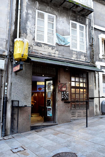 El Pasillo: El lugar ideal en Vigo para disfrutar de cervezas y cacahuetes 23 AF1QipMqw9zmG5U g8gowdm1vm7w2998p5Ob9YOUNl6u