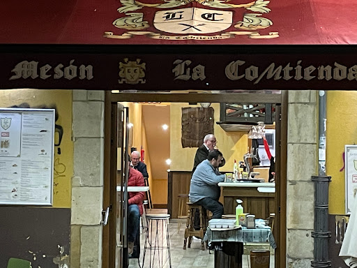 La Comtienda: Sabores auténticos del Barrio Húmedo de León 40 AF1QipMrtwDtO4qv5idUtnn MhOIR8huaBBLgp0SGsto