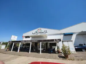 Cafetería Chocolateria Los Rosales II: Un dulce refugio en Mérida lleno de sabor y encanto