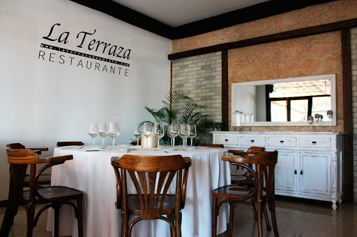 La Terraza de Teo: Disfruta del mejor gazpacho en un ambiente familiar. 1