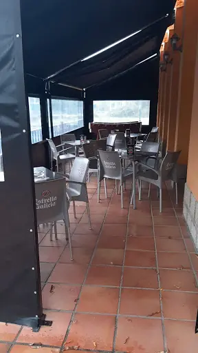 Asociación de Vecinos de Beiro: Un rincón acogedor en Ourense lleno de sabor local