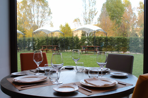 Taxus restaurant at Camping Fuentes Carrionas: Sabor cautivador en el corazón de la montaña palentina 1 AF1QipMvcWfI7KeDB WvMJUhGJ2YtVjGeoShczGwB Y