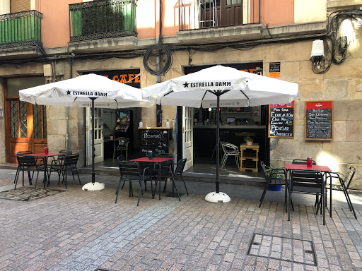 Soiz Cafe: Un rincón acogedor en Bilbao con sabores únicos 15
