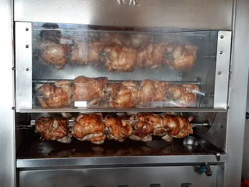 Asador El Casar: Sabores auténticos en un rincón único de El Casar