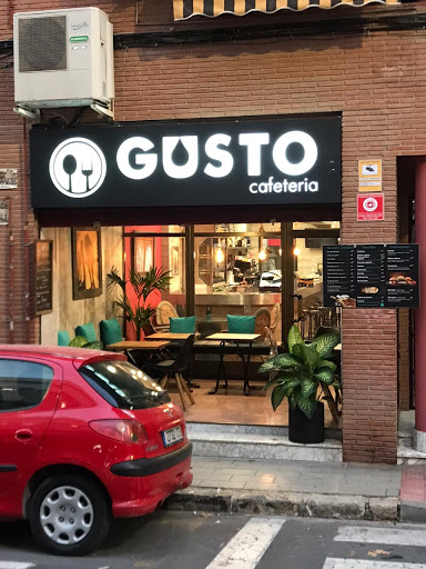 Gusto Cafeteria: Delicias ucranianas en el corazón de Alicante 59 AF1QipN WT J0P2b7rR5iEo8t8j0kJvarUD K5fIOhBO