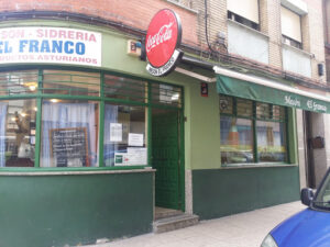 Meson Sidreria El Franco: Sabores auténticos en el corazón de Oviedo 6 AF1QipN zdBorhzp6f92oC7 MH8W6iN50DI69Vgudfft