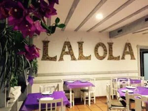 Bar Restaurante La Lola: Comida casera exquisita en Santander
