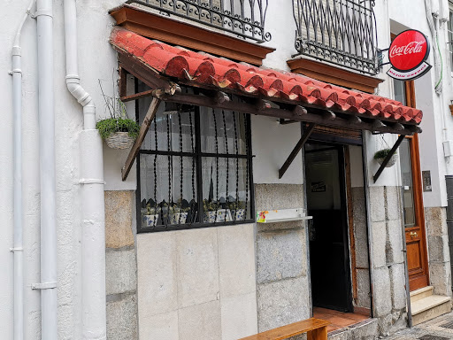 Gredos Meson: Sabores caseros en el corazón de Santander 1 AF1QipN4Yl8NLVHujlCjg0DFZrxwA15Wfc9I0gJx TTH