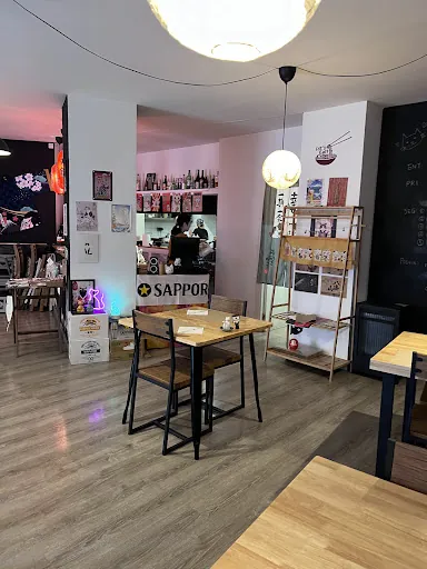 Hachiware: Sabores auténticos en el corazón de Vic