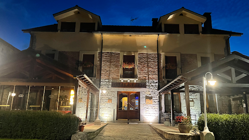 Casona de Babia: Sabores auténticos en un rincón mágico de San Emiliano 3 AF1QipN6mLW87yw Dr2CUdw3JJVkPVMOkMH8CX0q8cI2